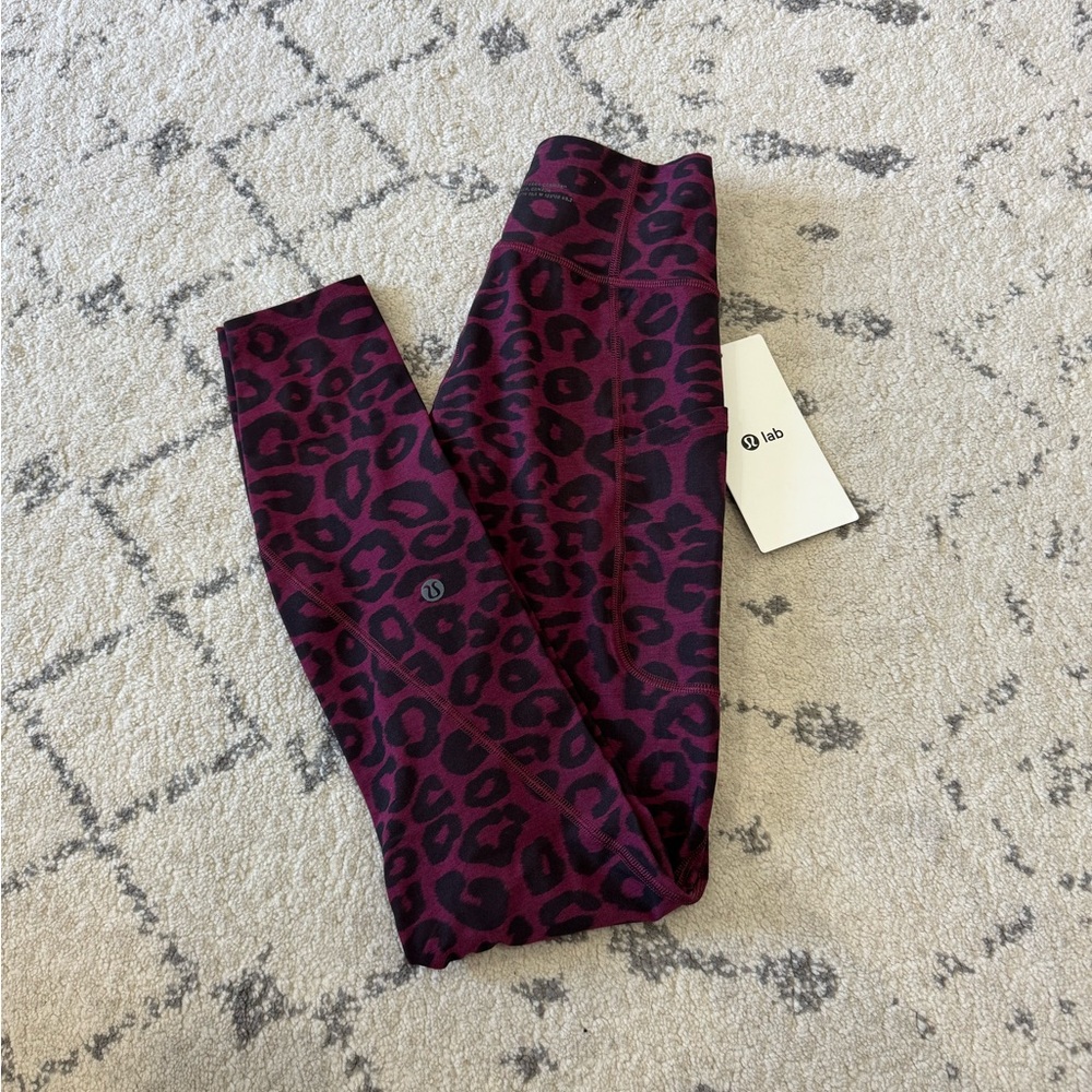 Lululemon LAB Everlux Jacquard Training Tight Pockets Leggings 26"